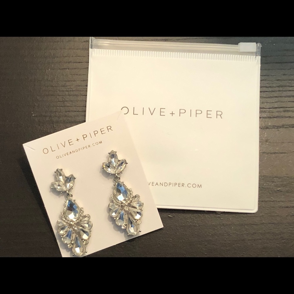 Olive and Piper Dakota drop earrings